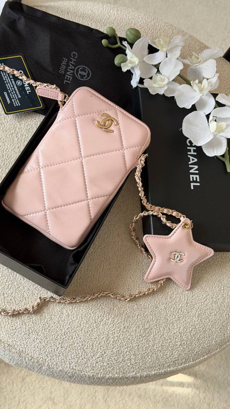 کیف موبایلی زنانه شنل | چرمی آینهدار CHANEL